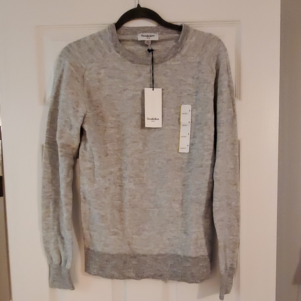 Gray sweater
